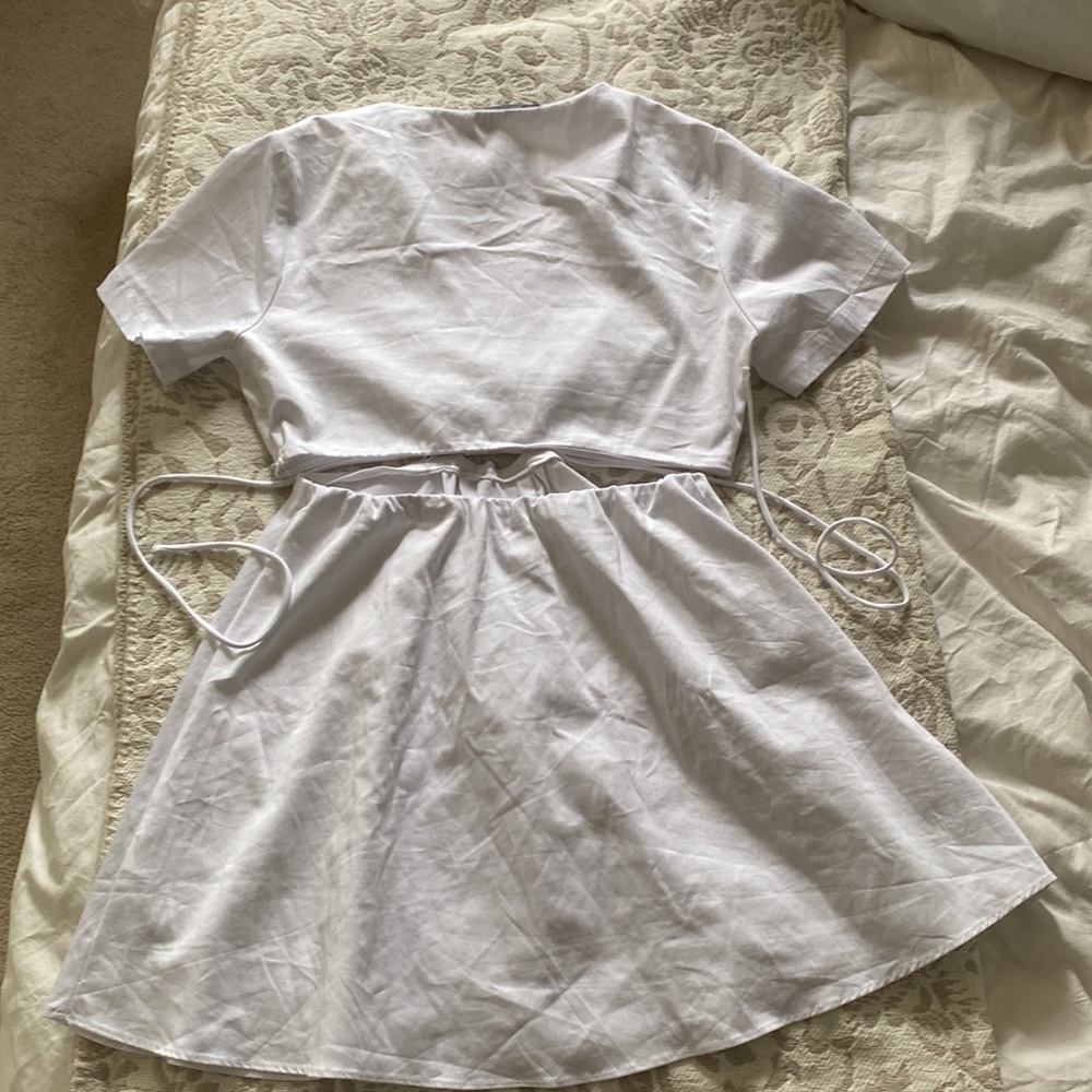 ZARA CUTOUT WHITE POPLIN DRESS SIZE L (FITS LIKE M) - Picture 7 of 7